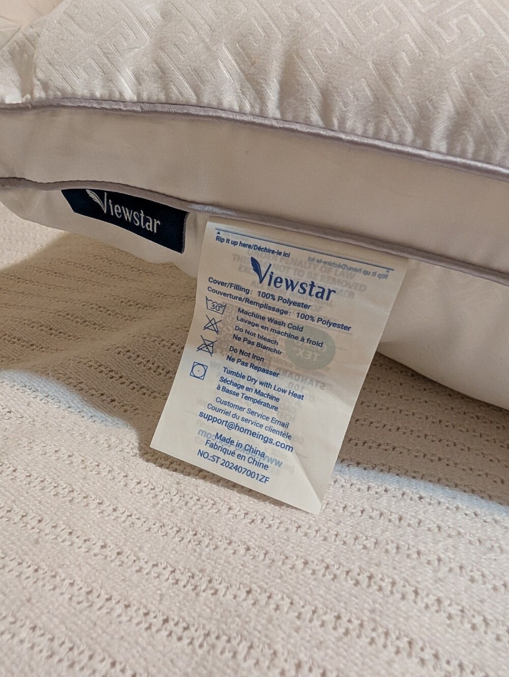Viewstar Pillows